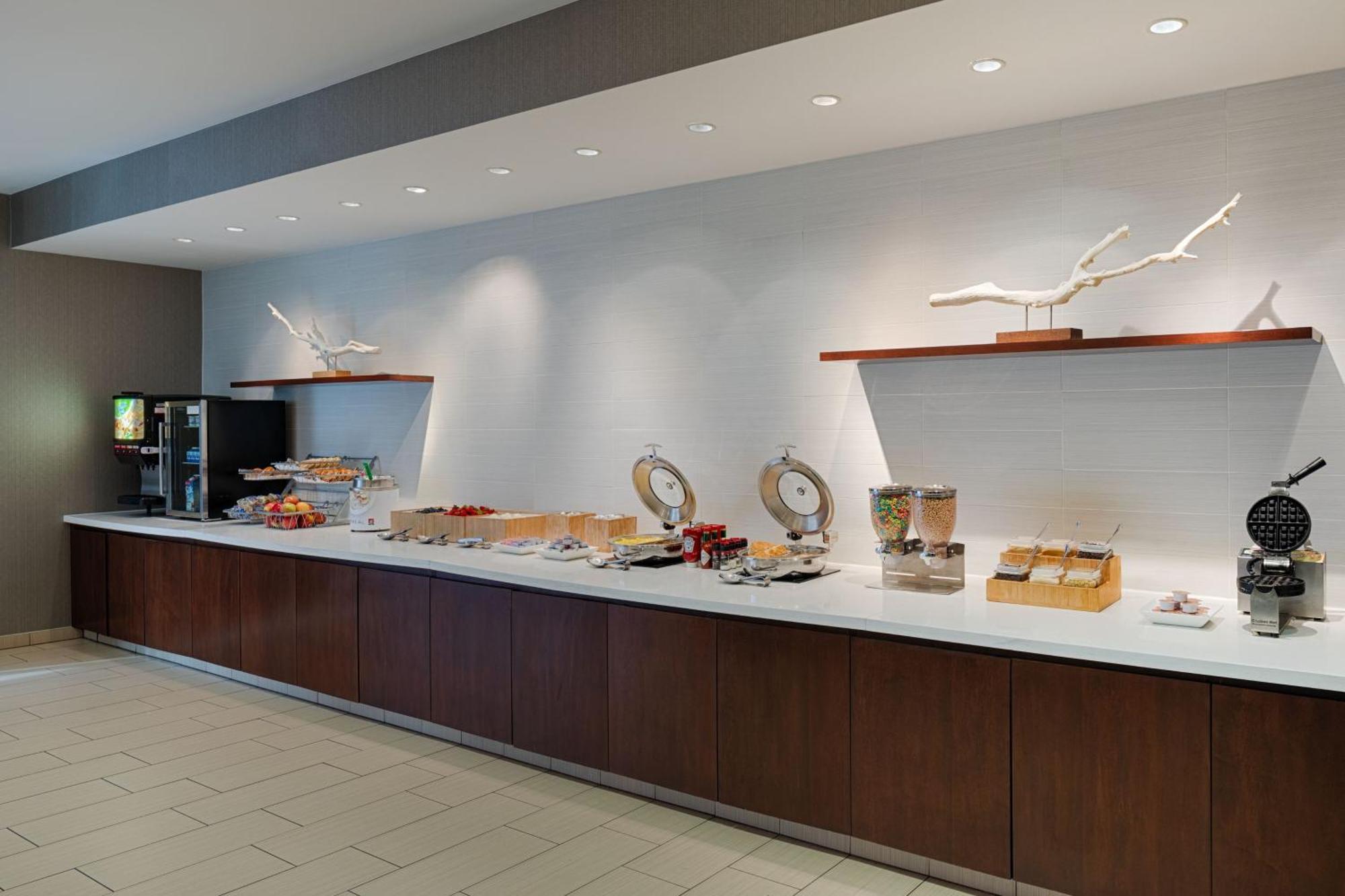 Springhill Suites By Marriott Bloomington Esterno foto
