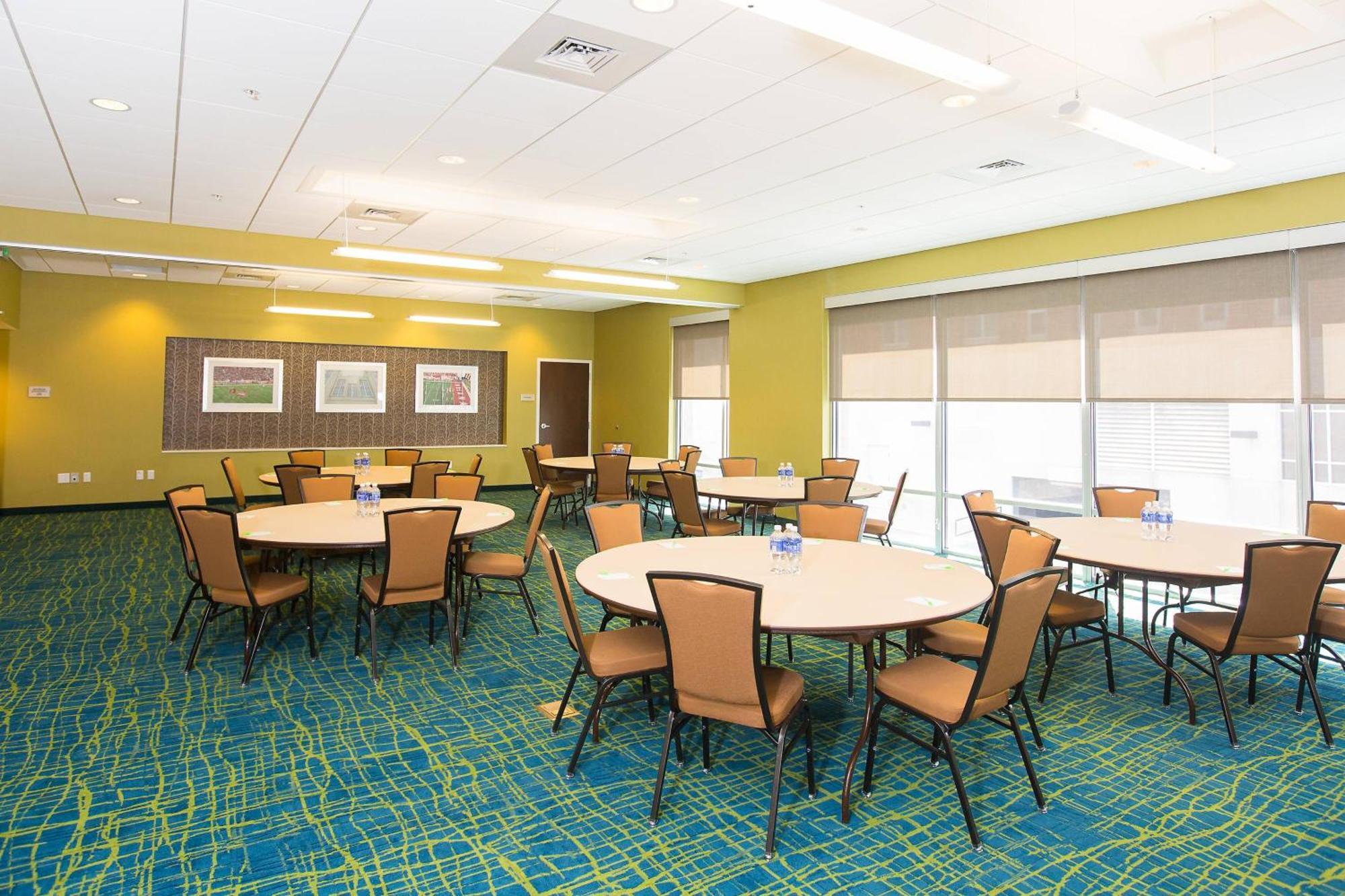 Springhill Suites By Marriott Bloomington Esterno foto